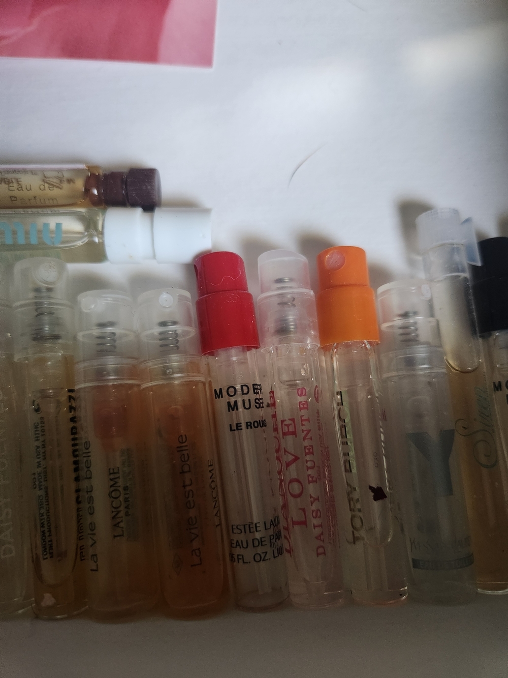 27-Gucci, Miu Miu Parfum Sample Vials - Picture 5 of 7
